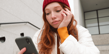 TikTok e salute mentale: uno su due tra i video più popolari diffonde fake news