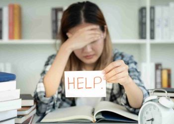 Dispersione scolastica in Italia: perché ogni anno 100.000 studenti lasciano gli studi