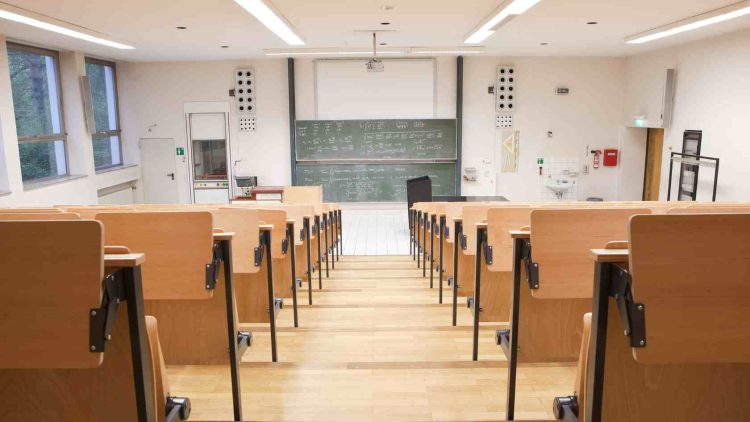 Come scegliere l’università giusta: guida completa all’orientamento universitario