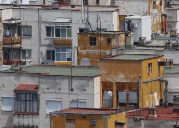 Effetto rubinetto: perché l’estate può aumentare le disuguaglianze educative