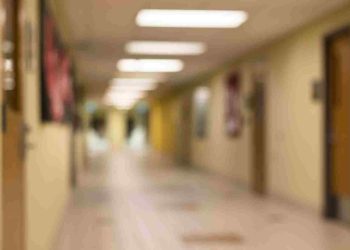 Preside non segnala molestie: sospesa senza stipendio, ricorso respinto anche in Appello