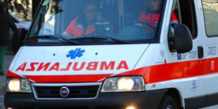 accoltellato ambulanza