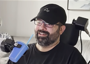 Malato di Sla controlla un braccio robotico con il pensiero grazie a Neuralink