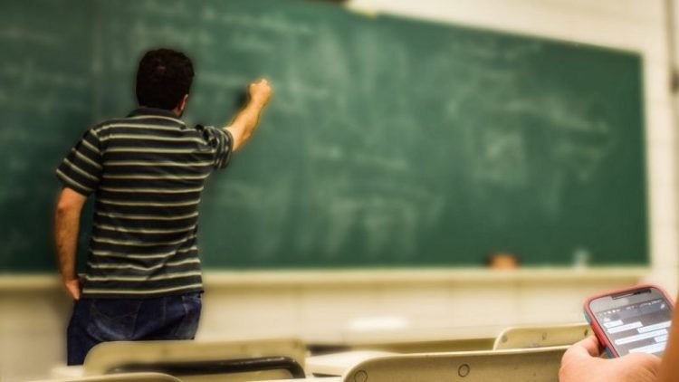 insegnanti scuola