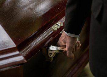 insegnante trovato morto