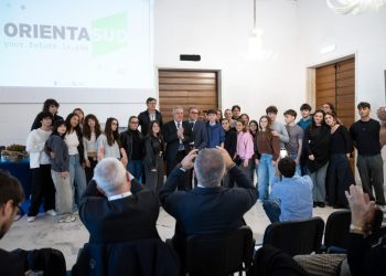 Sbarra ai giovani di Orientasud: “Puntare su innovazione e capitale umano per far ripartire il Sud”