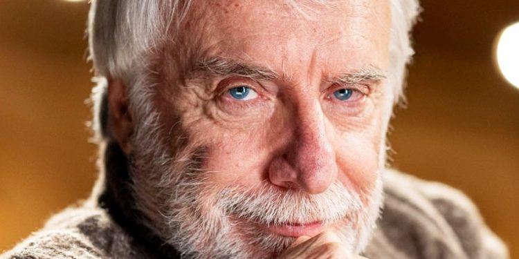 Paolo Crepet lancia la bomba: “Oggi pensare è un atto di coraggio”