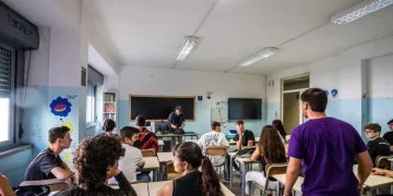 Nove giovani su dieci chiedono l’educazione sessuale a scuola