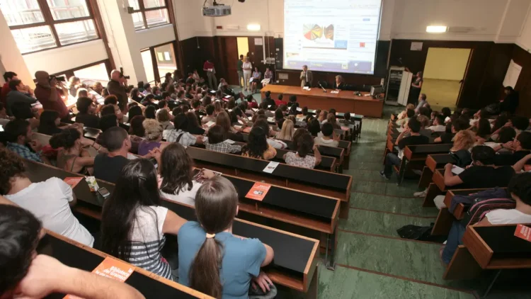 L’esercito vuole studiare filosofia a Bologna ma università di no. Molari a Corriereuniv: “Scelta autonoma del Dipartimento”