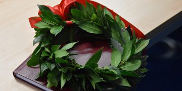 Pensione anticipata: nella Manovra 2026 cambia il valore del riscatto della laurea