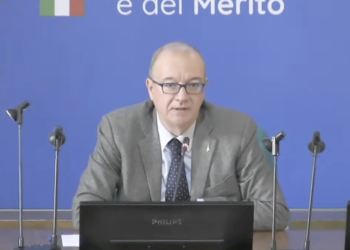 Gaza, piano di integrazione per studenti, Valditara: «Stanziati 1,5 milioni»