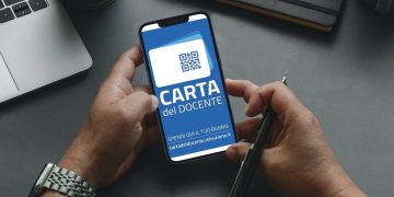 Carta del docente 2025/2026: cosa cambia, a chi spetta e cosa si può acquistare