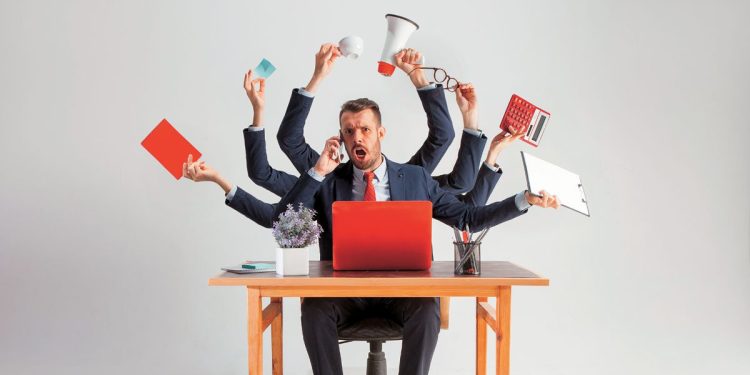 Lavoro, disoccupazione al 5,6% a dicembre: il dato più basso dal 2004, ma crescono gli inattivi