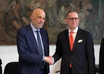 Lavoro, firmata a Milano la convenzione tra Inps e Procura contro le irregolarità contributive