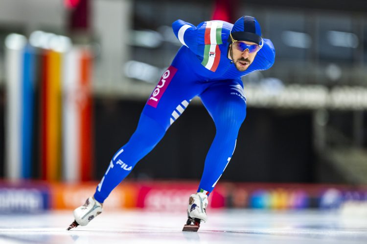 Davide Ghiotto oro olimpico nel pattinaggio di velocità: il laureato UniTrento guida l’Italia contro gli USA