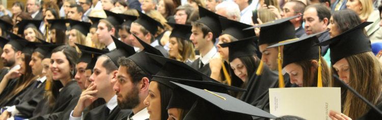 Laurea, uno studente su due ha mentito almeno una volta sui suoi risultati