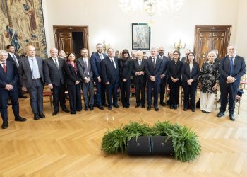Mattarella: “La ricerca ignora le frontiere, è veicolo di pace”