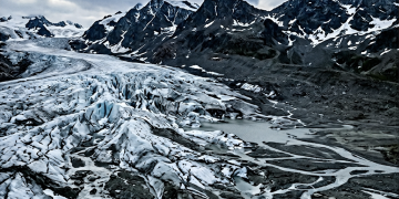 Biodiversità dei ghiacciai: scienziati italiani chiedono all’UE azioni urgenti