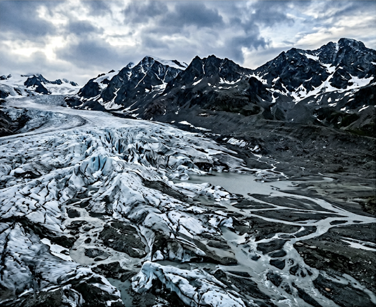 Biodiversità dei ghiacciai: scienziati italiani chiedono all’UE azioni urgenti