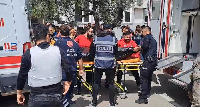 Sparatoria in una scuola media in Turchia, almeno nove morti