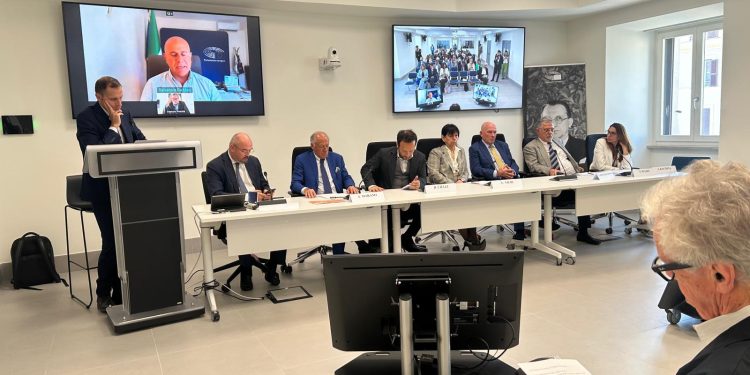 Disinformazione e manipolazioni: come mettere a rischio le nostre democrazie