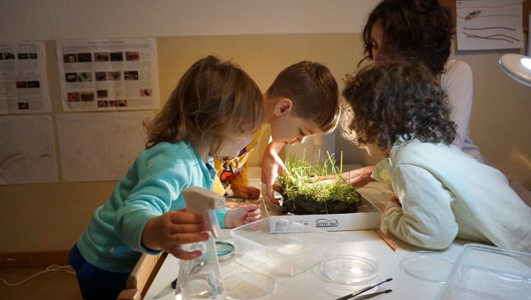 Milano-Bicocca, nuove linee guida per conciliare studio, genitorialità e caregiving: più diritti e servizi per studentesse e studenti