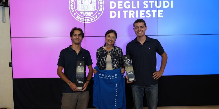 L’Università di Trieste festeggia gli atleti del Cus e dell’Audace Sailing Team: la rettrice Vianelli li riceve in Rettorato