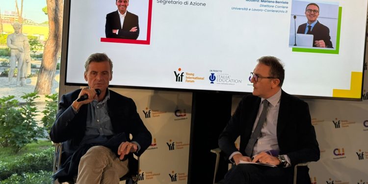 Calenda allo Yif: “Questa generazione al voto dovrà difendere diritti e libertà”